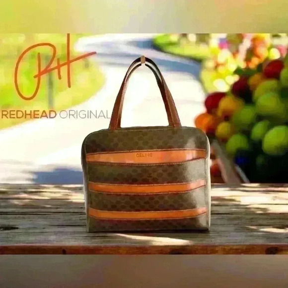 Celine Macadam vintage leather top handle bag. Great condition - gold hardware - Picture 1 of 16
